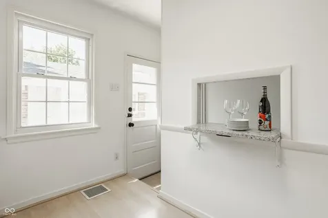 6140 Rosslyn Avenue Indianapolis IN 46220