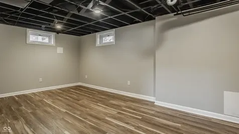 6140 Rosslyn Avenue Indianapolis IN 46220