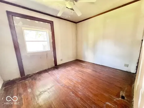 5222 E Saint Clair Street Indianapolis IN 46219