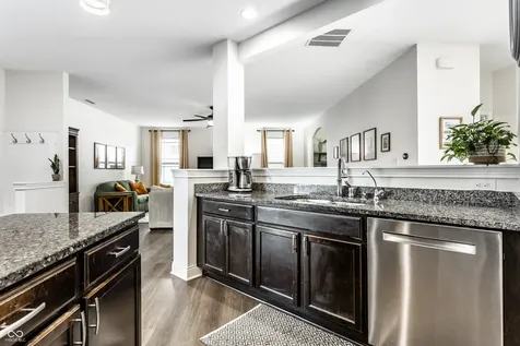 6203 Bliss Point E Whitestown IN 46075