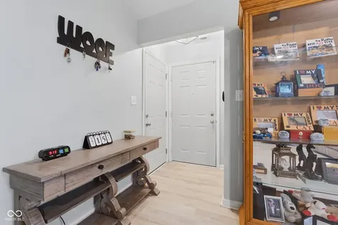 8928 Summer Walk Drive E Indianapolis IN 46227