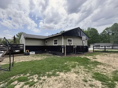 8520 E 281st Street Arcadia IN 46030