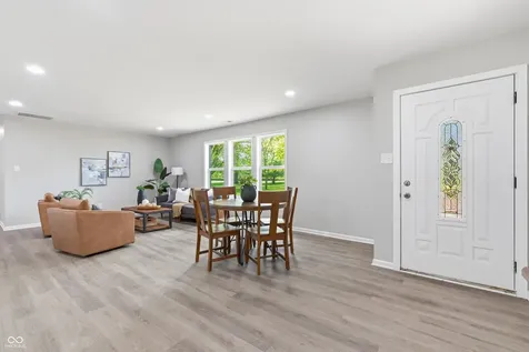 4004 E 42nd Street Indianapolis IN 46226