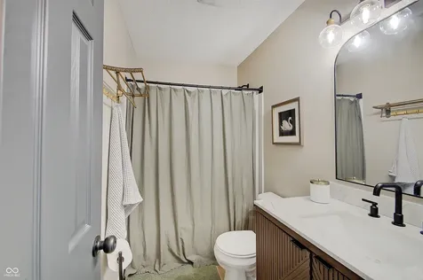 3806 Boundary Bay Drive Indianapolis IN 46217