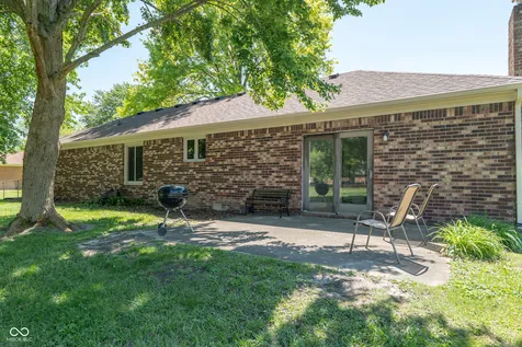 1405 Maria Lane Avon IN 46123