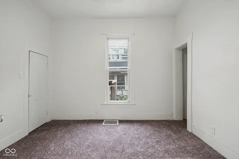 413 N 12th Street Elwood IN 46036