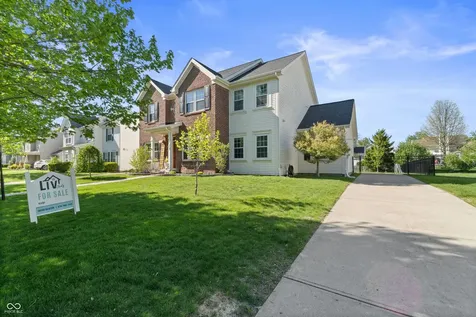 728 Stockbridge Drive Westfield IN 46074