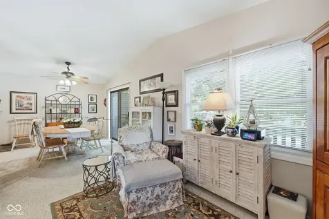 7455 Prairie Lake Drive Indianapolis IN 46256