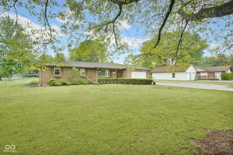 4611 E County Road 100 N Avon IN 46123