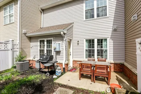 543 Crawford Drive Westfield IN 46074