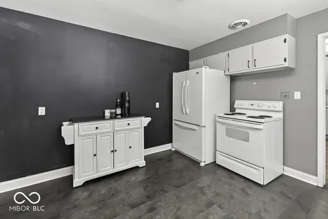 122 Grandison Road Greenfield IN 46140