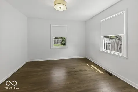 122 Grandison Road Greenfield IN 46140