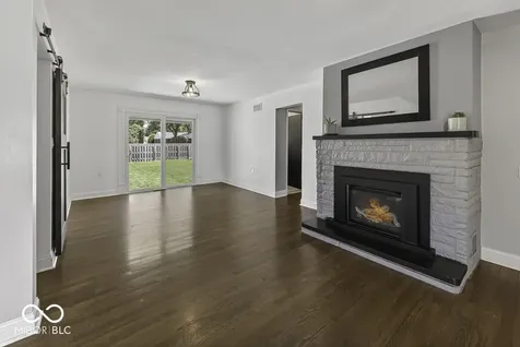 122 Grandison Road Greenfield IN 46140