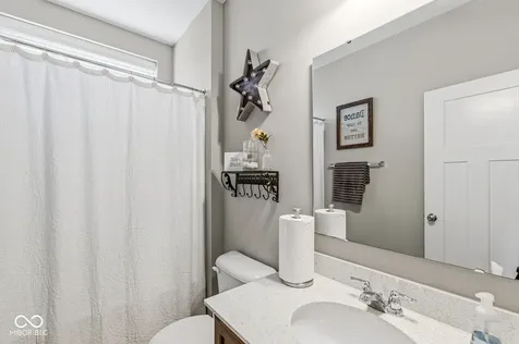 2707 Kilgobbin Crescent Brownsburg IN 46112