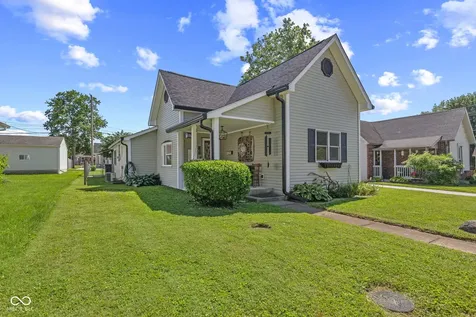 381 W Pearl Street Greenwood IN 46142