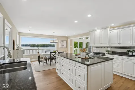 10915 Brigantine Drive Indianapolis IN 46256