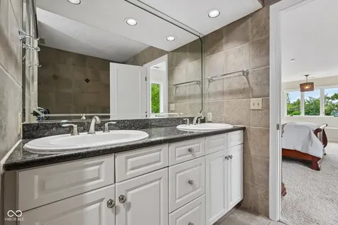 10915 Brigantine Drive Indianapolis IN 46256