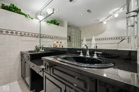 10915 Brigantine Drive Indianapolis IN 46256