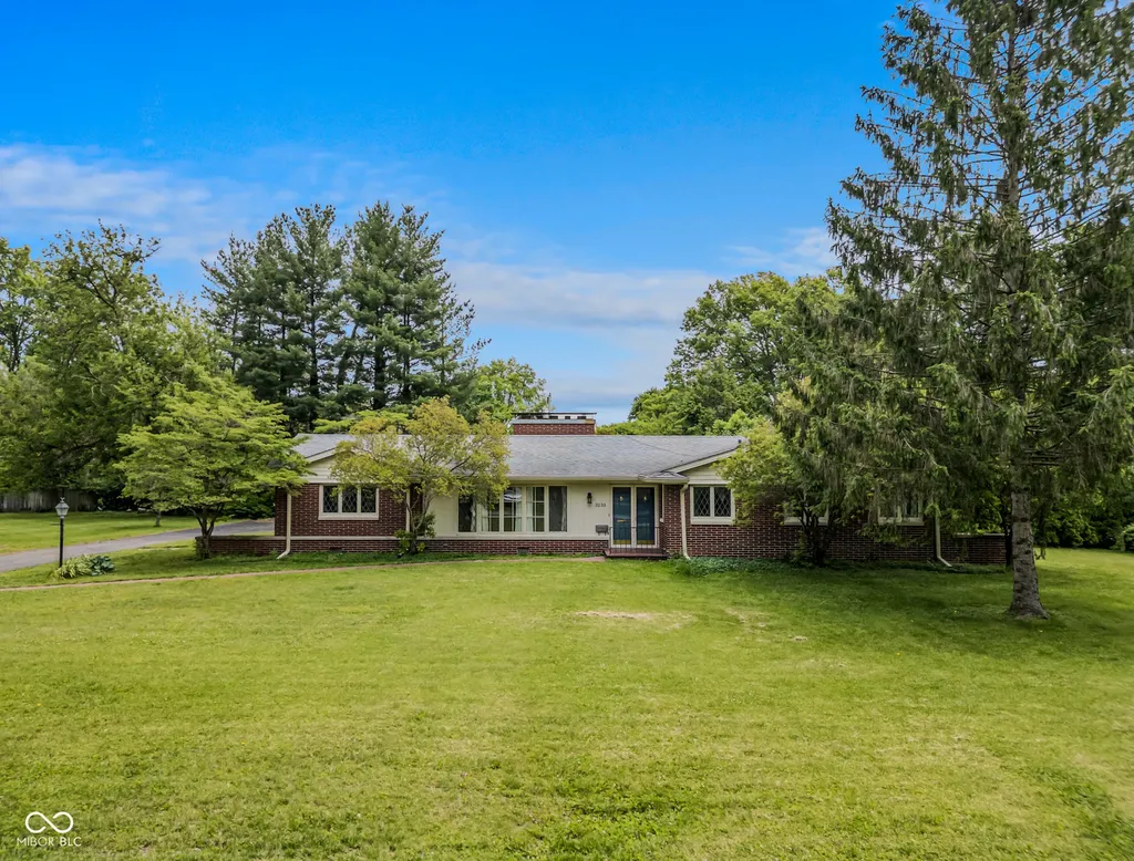 3233 Woodland Parkway Columbus IN 47203