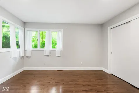3233 Woodland Parkway Columbus IN 47203