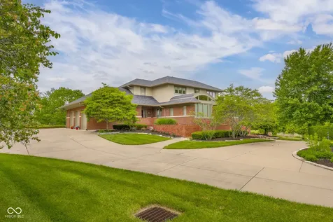 8224 W Mulligan Lane Columbus IN 47201