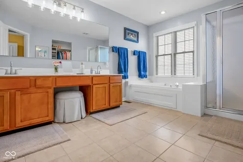 1028 Watertown Drive Westfield IN 46074