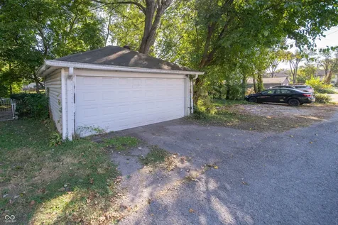 5446 N College Avenue Indianapolis IN 46220