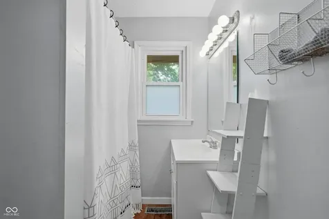 4405 S 50 W Anderson IN 46013
