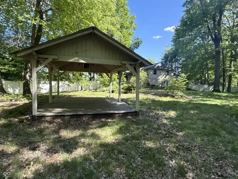 10676 Oakwood Court Carmel IN 46033