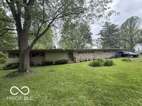 8625 Rosewood Lane Indianapolis IN 46240