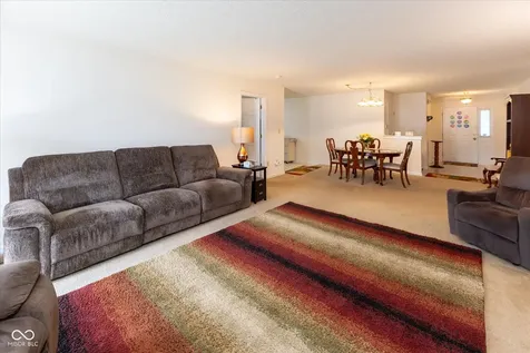 913 Halyard Drive Avon IN 46123