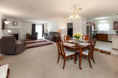 913 Halyard Drive Avon IN 46123
