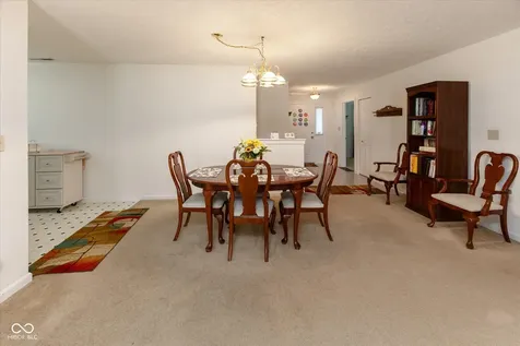 913 Halyard Drive Avon IN 46123