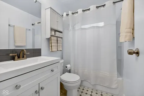 3442 Catalpa Avenue Indianapolis IN 46228