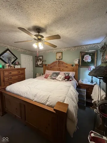 7625 Orchard Village Drive Indianapolis IN 46217