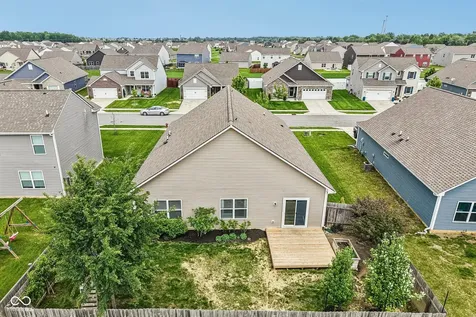 6627 Mayapple Drive Pendleton IN 46064