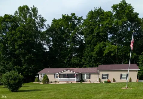11806 E Pocahontas Drive Greencastle IN 46135