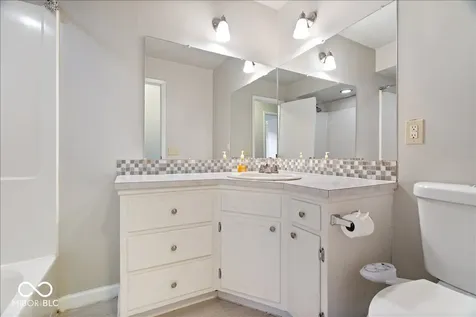 8350 Burn Court Indianapolis IN 46217