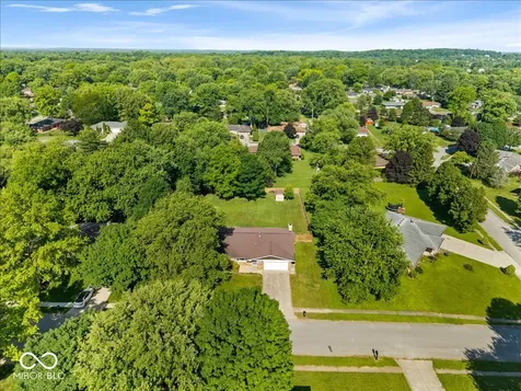 8350 Burn Court Indianapolis IN 46217
