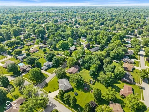 8350 Burn Court Indianapolis IN 46217