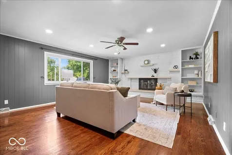 8350 Burn Court Indianapolis IN 46217