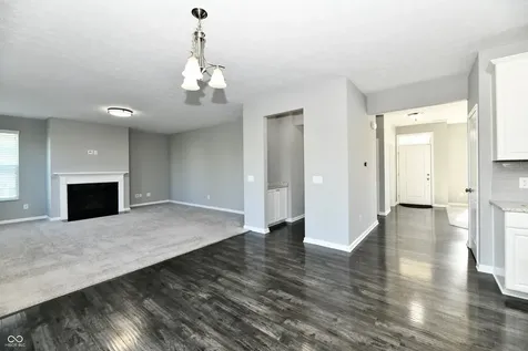 8404 Penbrooke Place Indianapolis IN 46237