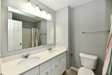 8404 Penbrooke Place Indianapolis IN 46237