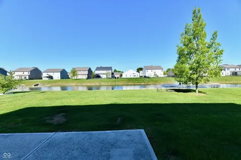 8404 Penbrooke Place Indianapolis IN 46237