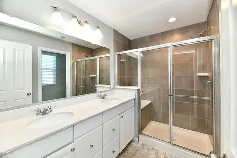 8404 Penbrooke Place Indianapolis IN 46237