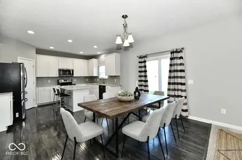 8404 Penbrooke Place Indianapolis IN 46237