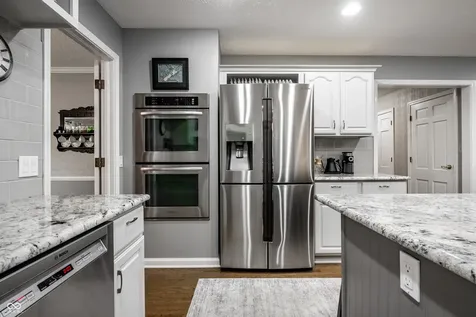 1711 Wood Valley Drive Carmel IN 46032