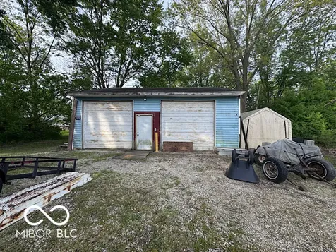 211 W Pearl Street Dunkirk IN 47336