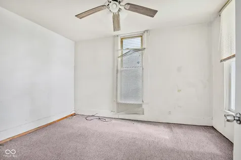 3722 S Gallatin Street Marion IN 46953