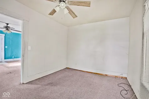 3722 S Gallatin Street Marion IN 46953